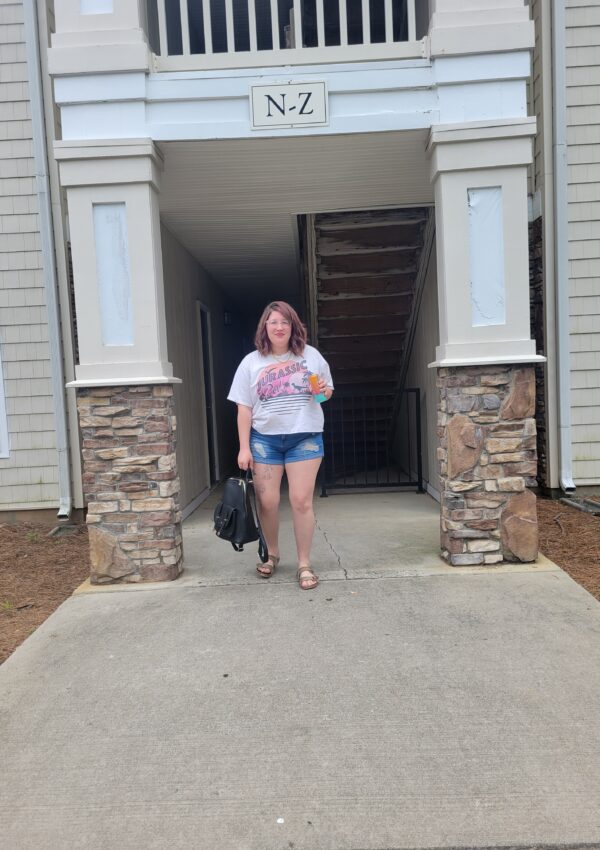 Casual Tuesday pool outfit