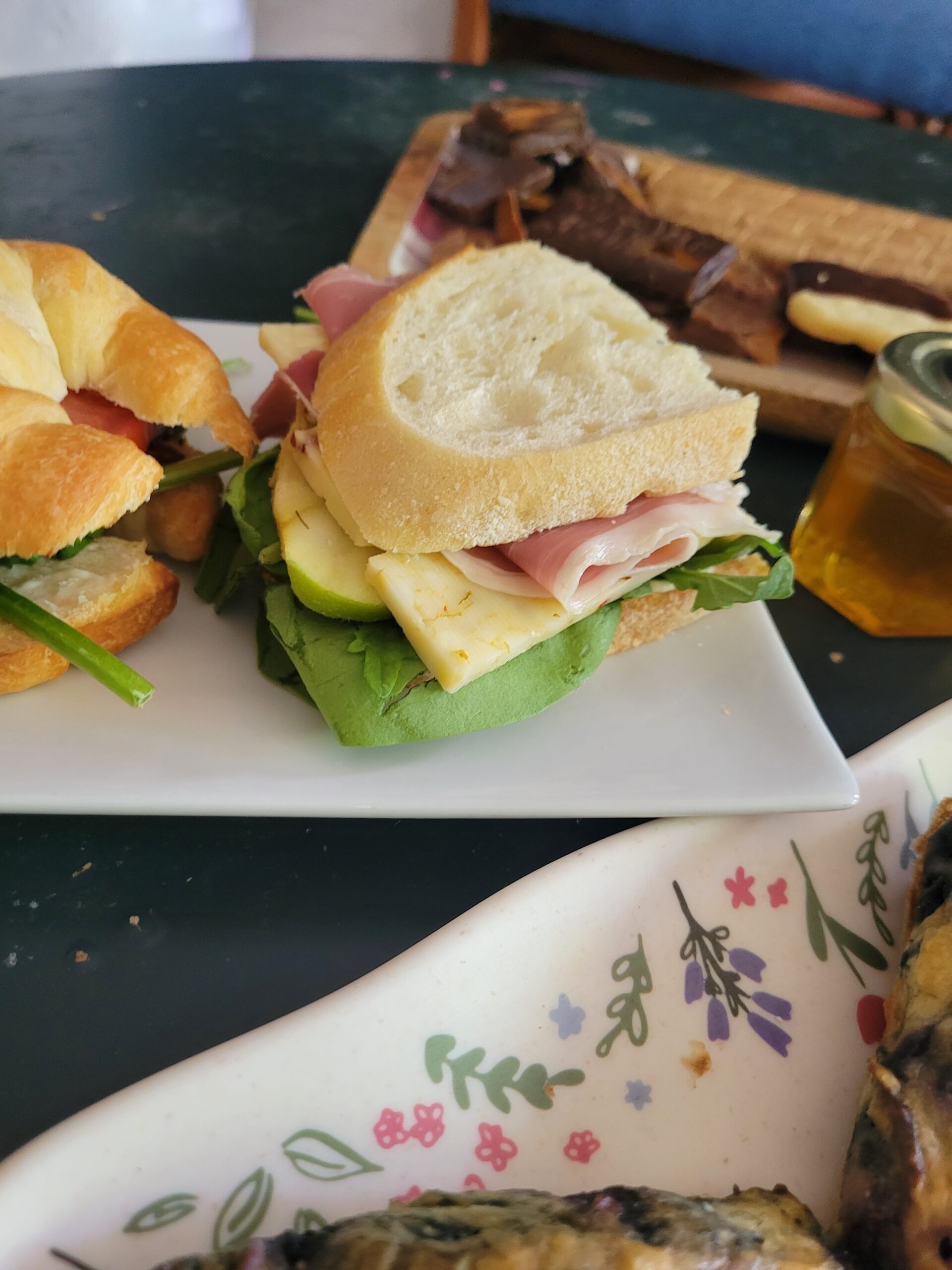 Apple and Prosciutto Sandwich